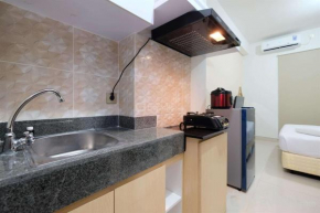 Best Price Studio Room Transpark Cibubur Apartment By Travelio